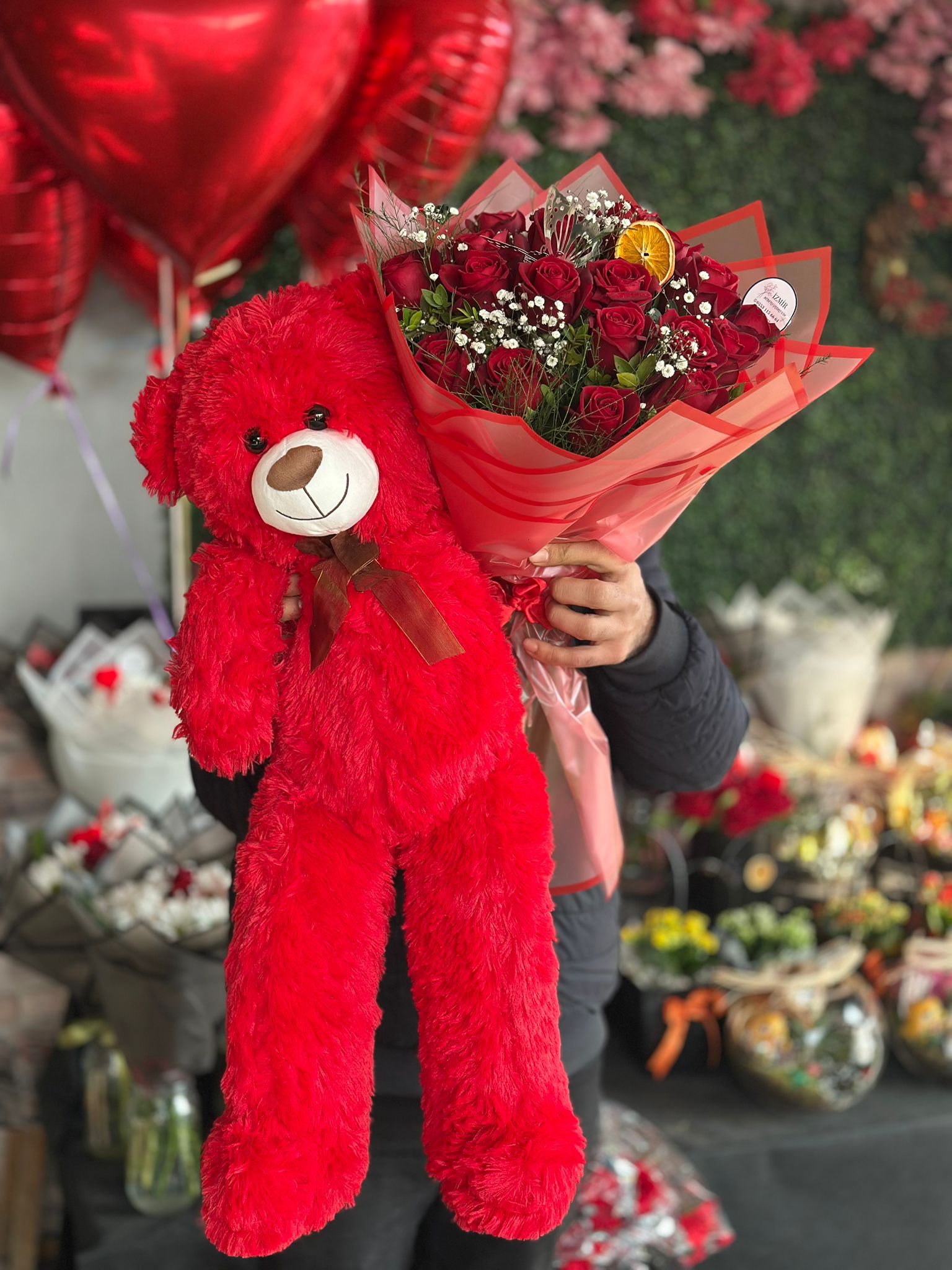 20'li Kırmızı Gül Buketi ve Ayıcık