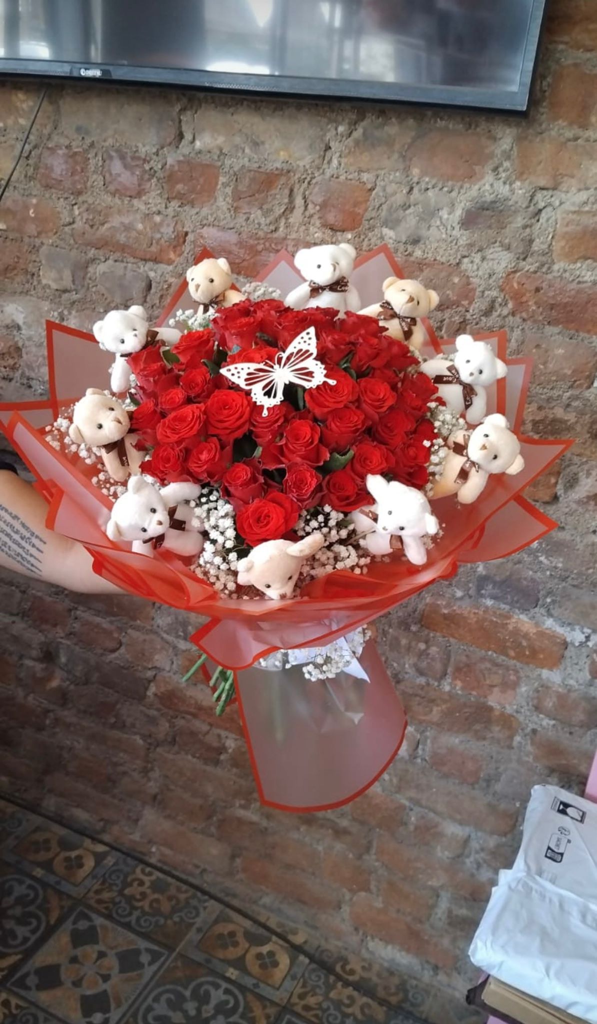 40'lı Kırmızı Gül Buketi ve Ayıcıklar