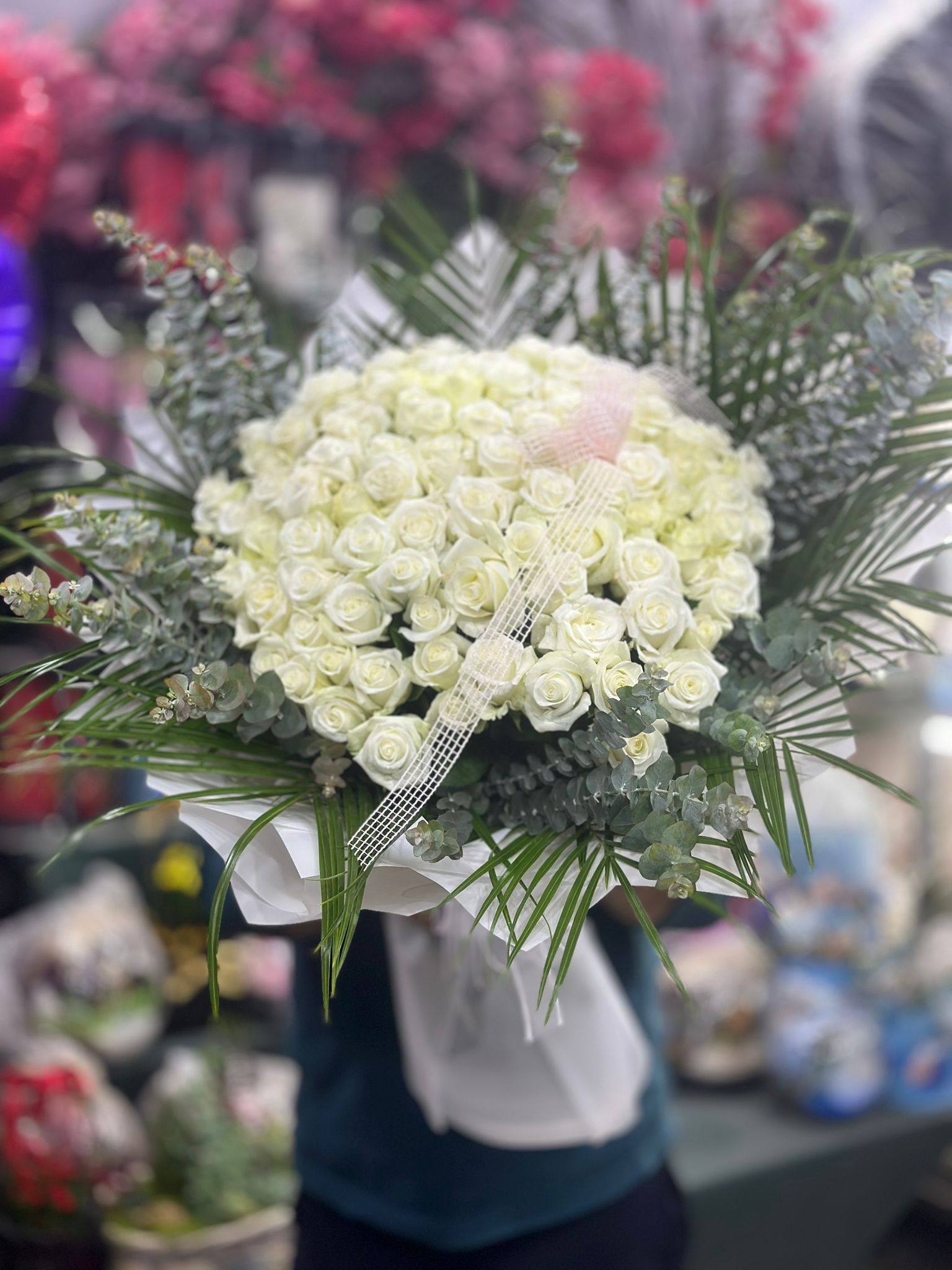 100 Adet Beyaz Gül Buketi