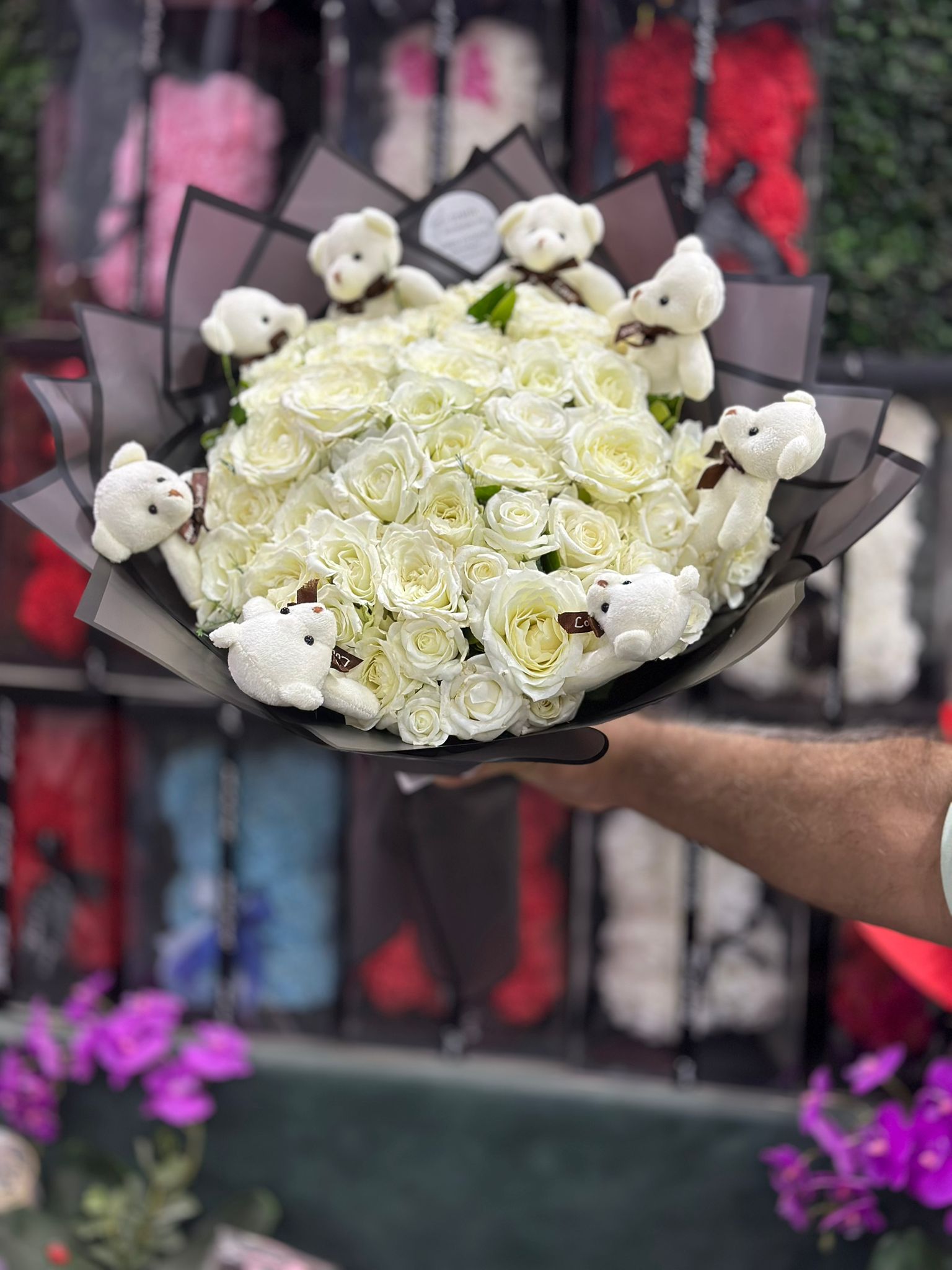 40 Adet Beyaz Gül ve Ayıcıklar