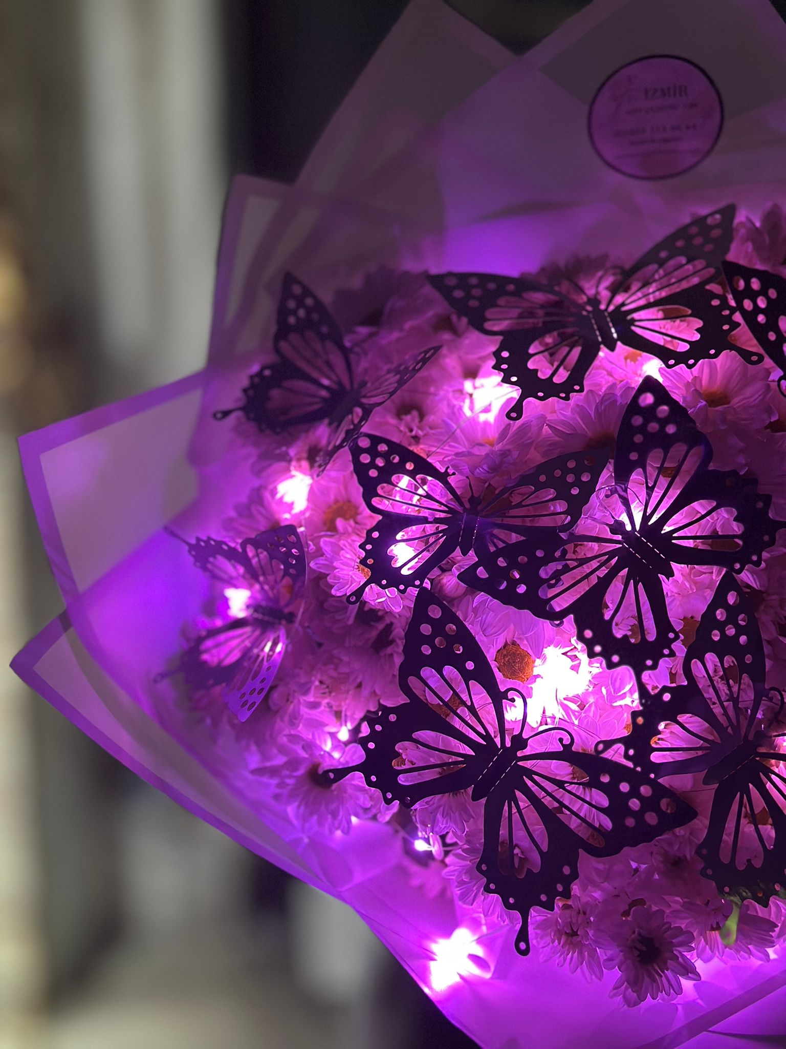 Karşıyaka Karşıyaka Özel Tasarım Işıklı Papatya Buketi